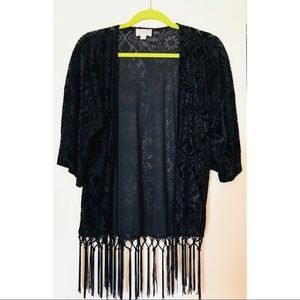 Pacsun black velvet kimono with fringe